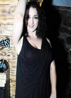 Little Black Tree Night party