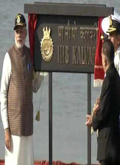 PM Modi dedicates submarine INS Kalavari to the nation