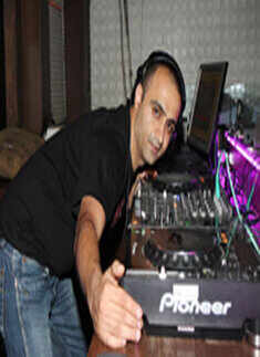 Punjabi MC performs @ Fbar