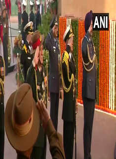 Nation remembers its bravehearts on 70th Army Day