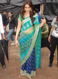 Sonam spotted in saree