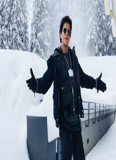 Shah Rukh's signature pose