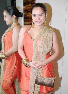 Manajita & Siddharth Jain