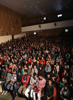 Shashi Tharoor attends Mushaira Literature Festival