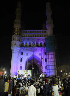 Makhdoom Mohiuddin&rsquo;s 110th birth anniversary