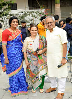 Deepali-Naidu, Aparna and Mohan Gandhe