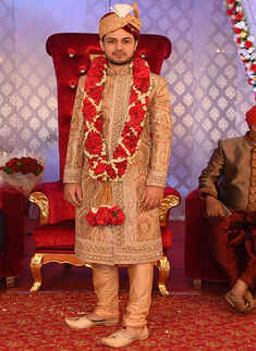 Sahibzadi Nidad Karamath and Shahrukh Khan Pathan&rsquo;s wedding reception