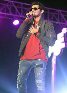 Darshan Raval at Quintessence