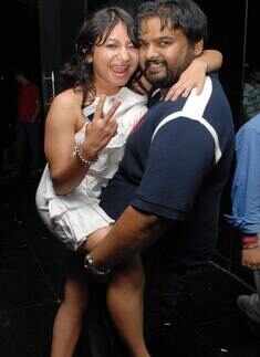 Party at Quantum Nightclub