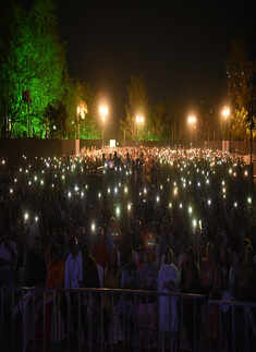 KK performs in the city