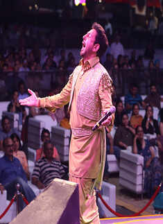 Mirchi Roohani Shaam concert