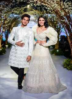 Bombay Times Fashion Week 2018:  Falguni Shane Peacock - Day 3