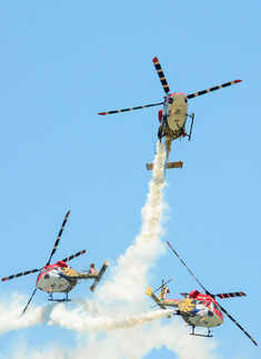 DefExpo 2018: Indian forces pull off jaw-dropping stunts