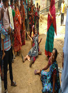 Congress MLA Manoj Chakraborty beaten up in West Bengal