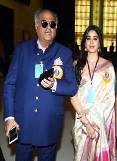 Janhvi Kapoor Photos