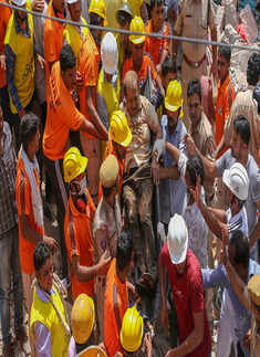 Jodhpur: Three-storey building collapses, several feared trapped