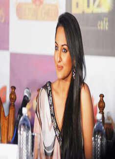 'Dabangg' stars in Delhi