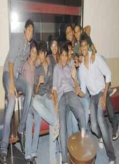 Palak Purswani's b'day bash