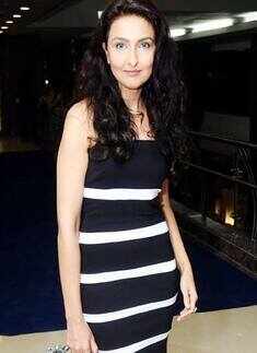 JJ Valaya's store launch