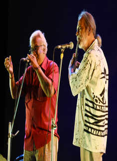 Musicians pay tribute to Kalachand Darbesh