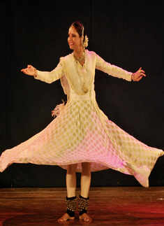 Puneites witness beautiful dance performances at Dancing Flames festival