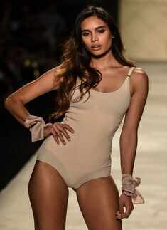 Columbia Fashion Week (Colombiamoda): Ann Chery