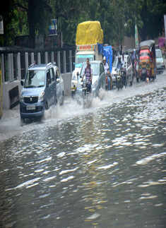 Monsoon rains paralyse several parts of India