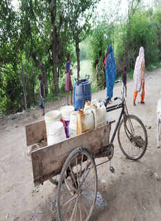 Homeless and unsafe: Water not the only danger for Yamuna evacuees 