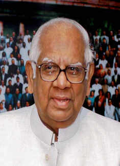 Somnath Chatterjee, former Lok Sabha Speaker, dies at 89