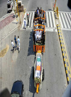 Atal Bihari Vajpayee Funeral: Final procession begins