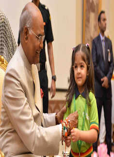 Modi, Kovind greet nation on Raksha Bandhan