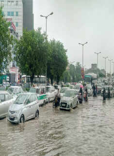 Heavy rain lashes several parts of Delhi