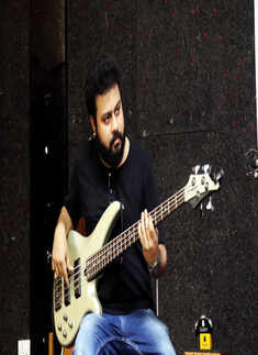 Musicians met for a jam session