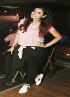 Revellers groove at city pubs