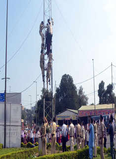 ASHA, USHA workers&rsquo; protest turns violent in Bhopal