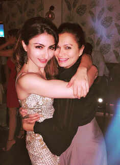Soha Ali Khan's birthday party photos