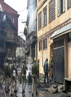 Three terrorists, policeman killed in encounter in Srinagar 