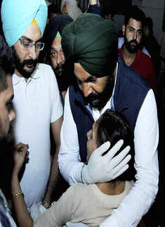 Amritsar train tragedy pictures