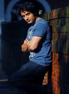 Ali Zafar in city