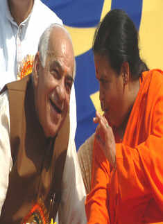 Madan Lal Khurana passes away 