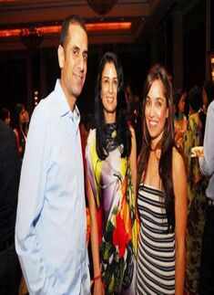Navneet Kalra, Divya Gurware and Kitty Kalra