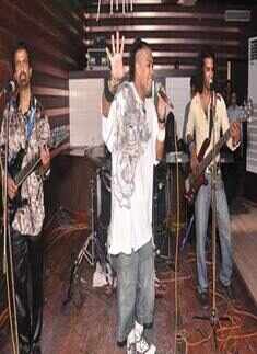 'Black Slate' performs