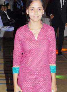 Graceland's 5th anniv. party