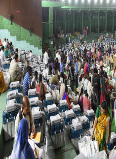 Rajasthan and Telangana vote for new Assembly