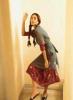 Amateur photographer Unnati Giri turns model