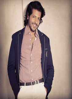 Nihar Pandya pictures