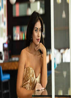 Daniela Nieto's pictures