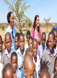  Nazia Wadee's pictures