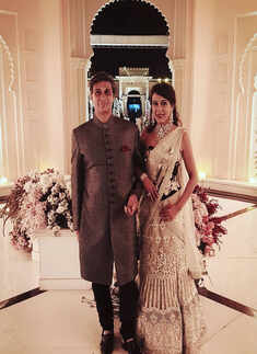 Pooja Bedi gets engaged to boyfriend Maneck Contractor