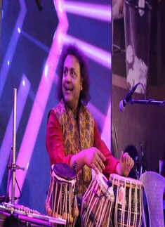Music lovers enjoys soulful music at the show 'Rhythmania'